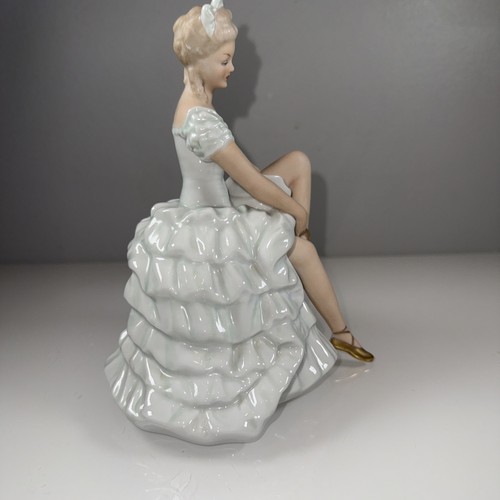 Estatuilla bailarina de ballet de porcelana Schaubach Kunst Wallendorf Alemania - Imagen 8 de 18