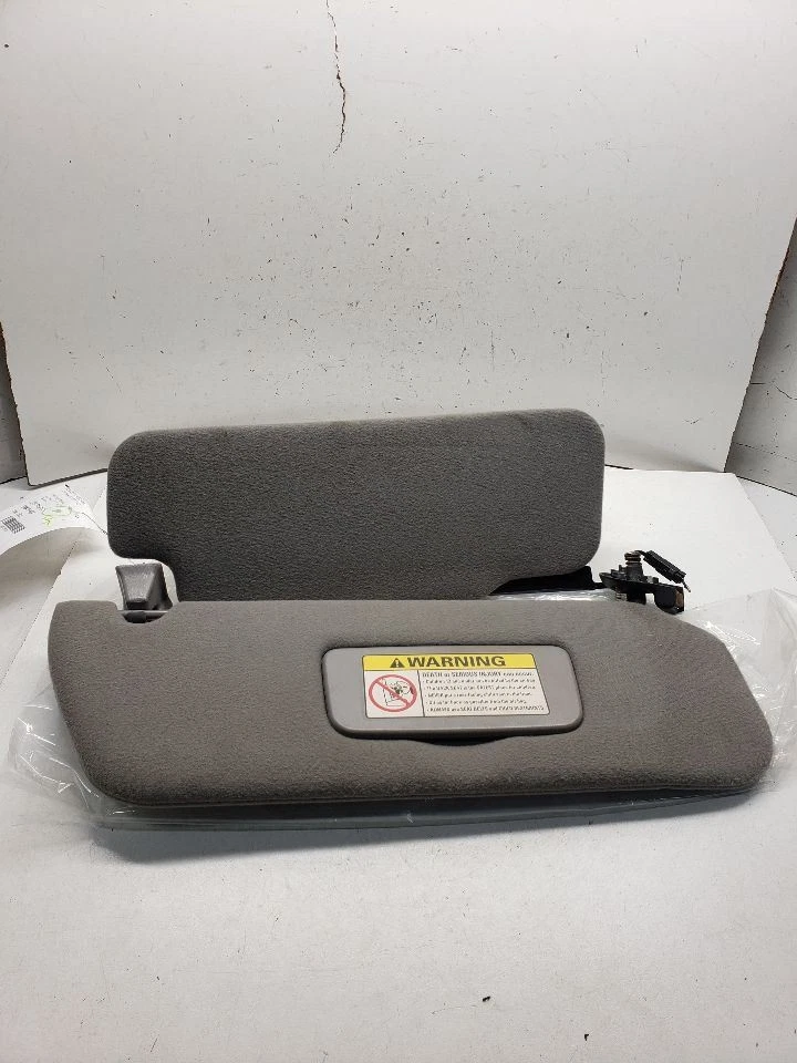 Parasol derecho pasajero con iluminación compatible con 00-01 MOUNTAINEER 1429101 Foto 2 de 4