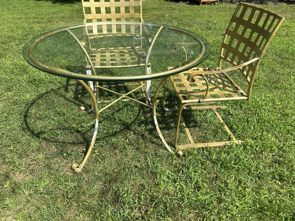 Hermoso Juego de Mesa y 4 Sillas Jordan Patio Marrón Hierro Forjado Vintage Foto 3 de 4