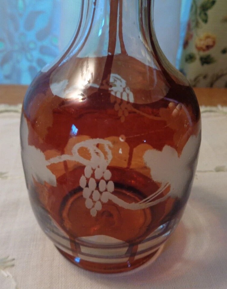 VINTAGE HANDMADE BOHEMIAN ETCHED RUBY GLASS DECANTER-GRAPES & LEAVES - Image 2 of 4