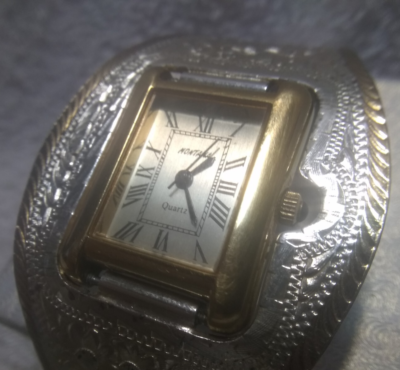 Montana Silversmiths Cuff Watch Silver Flower Filigree Gold New Bat Mint !! +Box Montana Silversmiths Cuff Watch Silver Flower Filigree Gold  main image 4