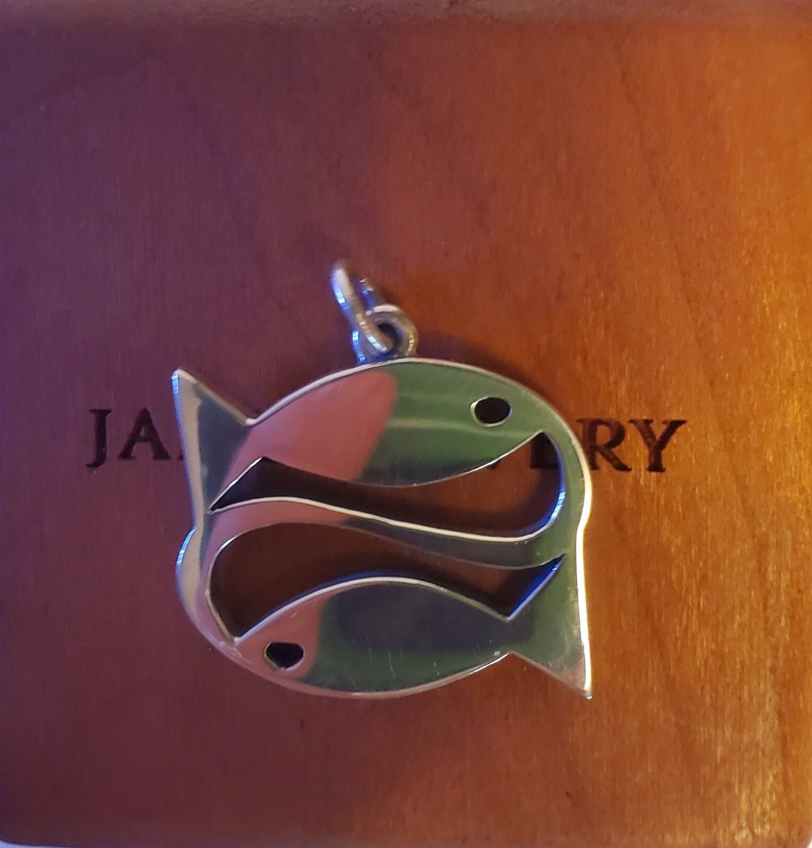 Retired James Avery  Abstract Pisces Pendant, Retired In 1993