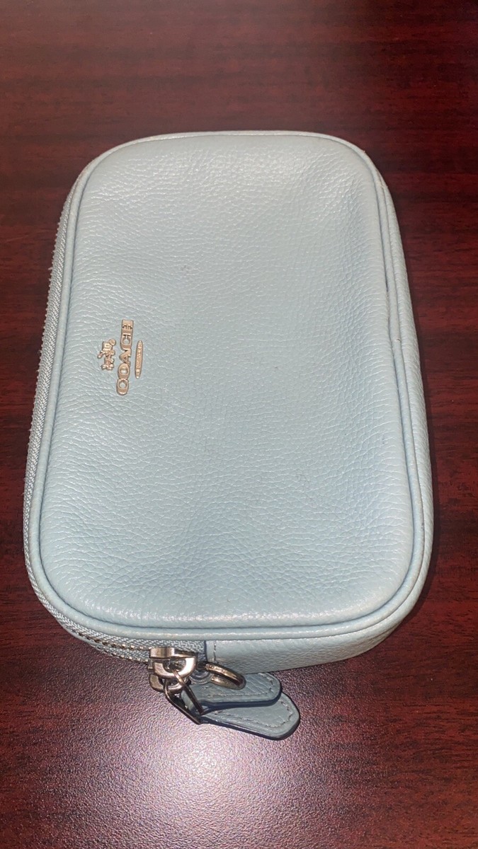 Coach Crossbody Clutch in Pebble Leather 65547 Cloud for
