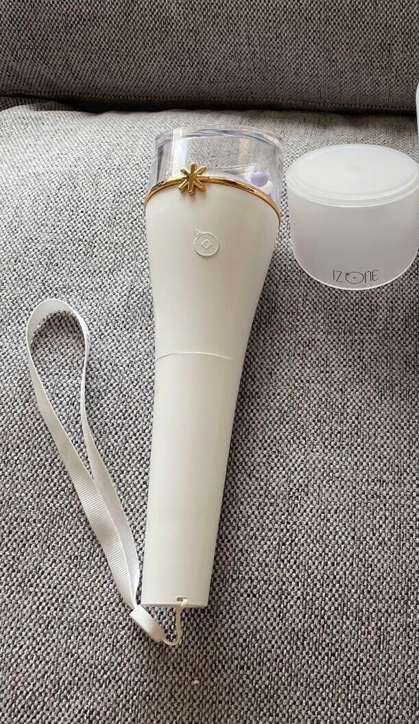 アイドル ZEENUNEW OFFICIAL LIGHT STICK VER. 1 ZeeNunew : Official Light Stick V.1 @ eThaiCD.com