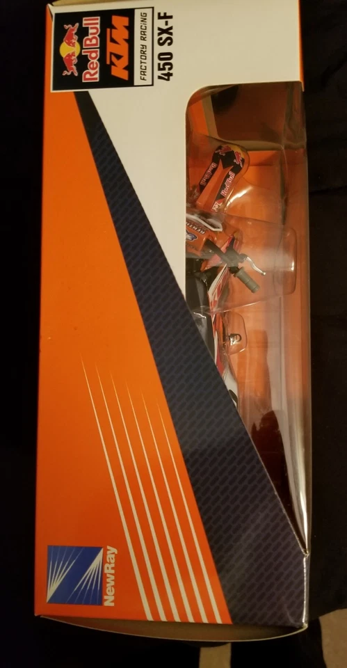 Ryan Dungey New Ray KTM 1:10 Die Cast Motorcycle 450 SX-F New - Image 2 of 4
