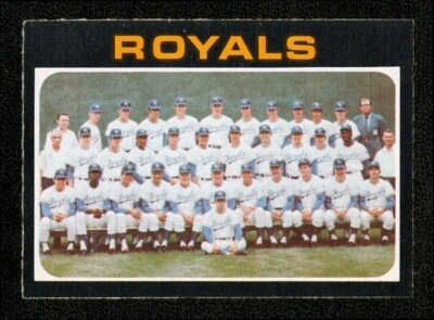 1971 O-PEE-CHEE #742 KANSAS CITY ROYALS CENTERED HQ ORIGINAL ONE OWNER FIND CARD