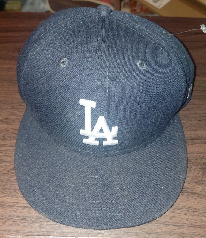 LA Dodgers New Era 59fifty 7 3/8 New 