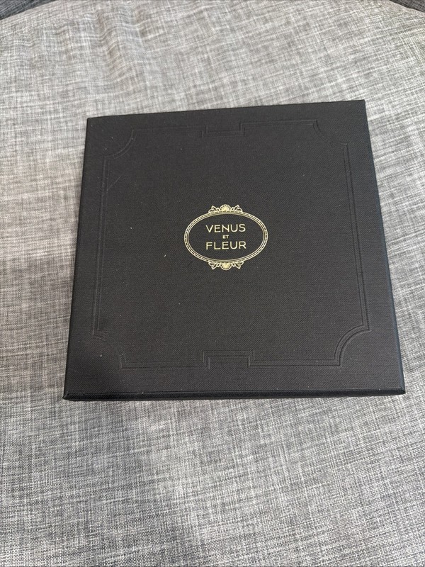 Venus Et Fleur Empty Box