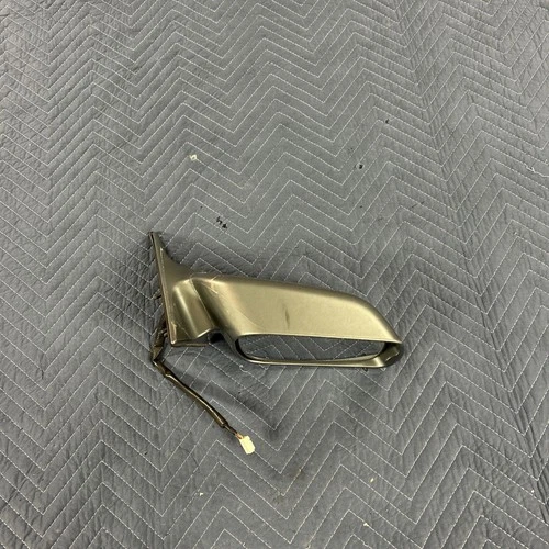 2000,2001,2002,2003,2004 Toyota Avalon  Passenger Right Side Mirror Oem