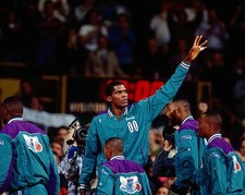 Robert Parish Charlotte Hornetts gets welcomed before a game v Bos- Old Photo