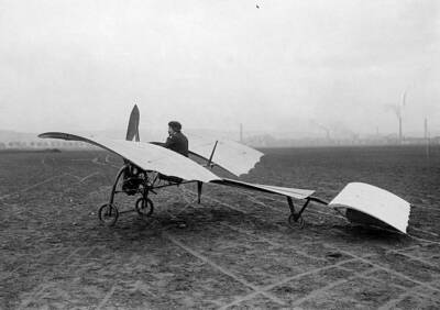 Aviation Constructor Raoul Vendome in his monoplane No5 at Issy le- Old Photo 1