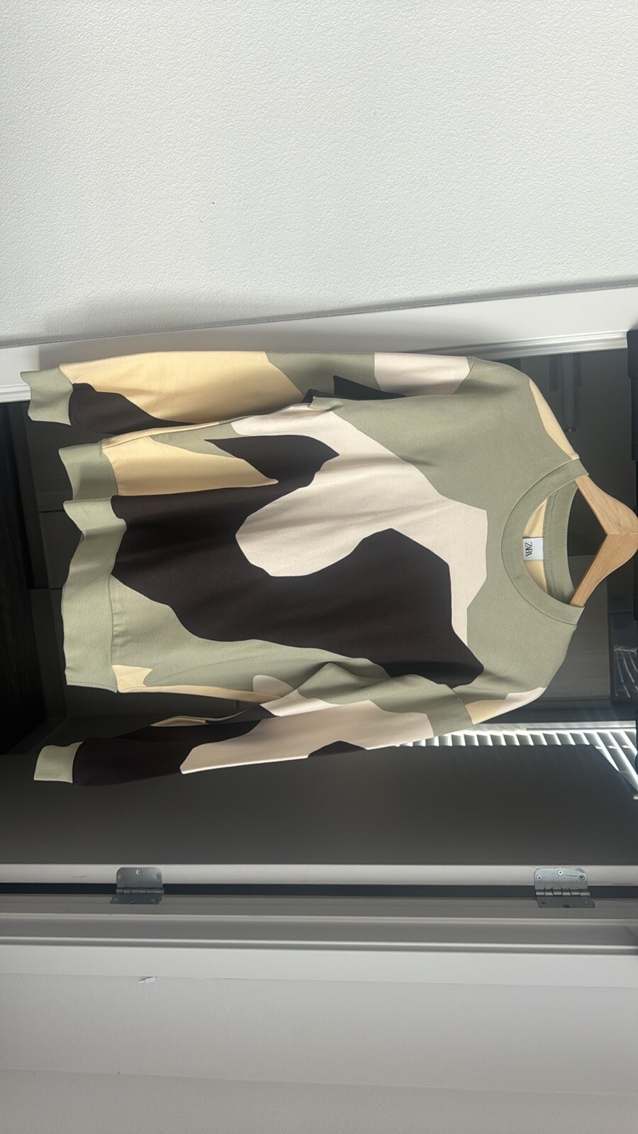 ZARA ABSTRACT PRINT SWEATSHIRT Men’s/Unisex