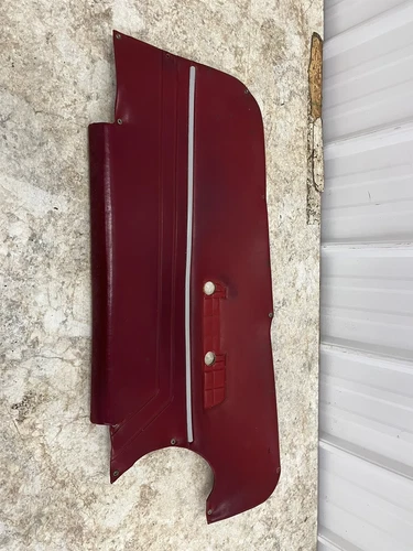76 Piper Cherokee PA-28 140 inner cabin door side cover panel 579607