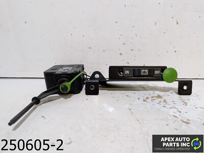 OEM 2002-2005 BMW 745I 4.4L Door Gas Fuel Release Motor Actuator 6987638