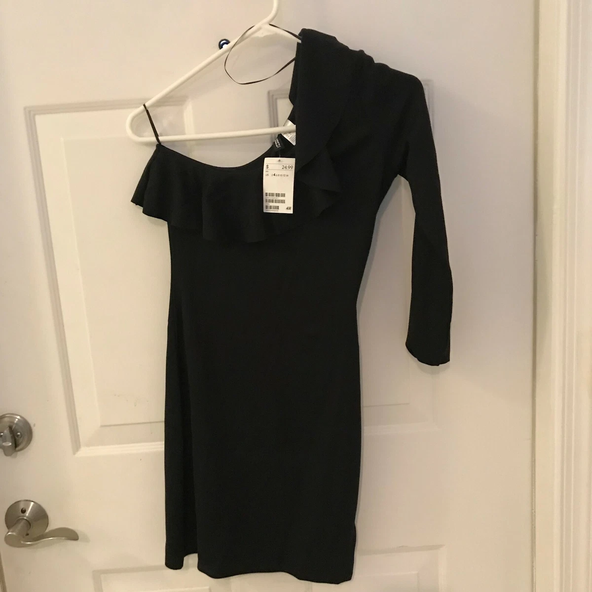 Divided h&m black best sale dress