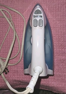 Rival Shot of Steam Wave Iron Adjustable Steam+Temp Preowned Manual Light Blue