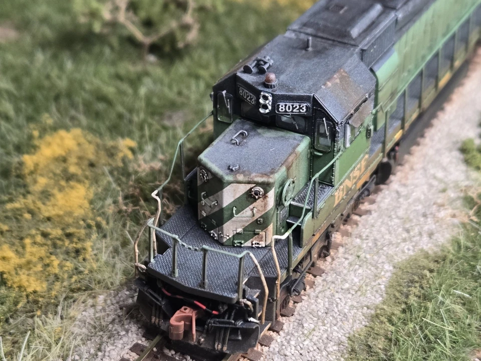 N Scale Bnsf Sd40-2 Scaletrains Custom Weathered (Dcc Non Sound) - Image 3 of 4