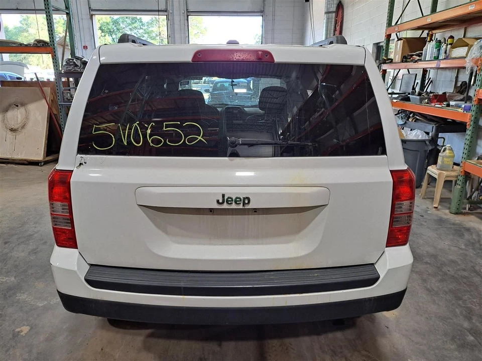 Brake Master Cylinder 2013 Patriot Sku#4250470 - Image 4 of 4