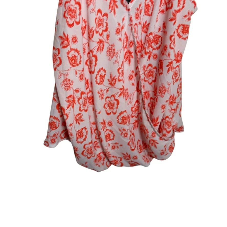 Женская майка Timing с большим v-образным вырезом без рукавов легкая с цветочным узором богемное - Изображение 3 из 4