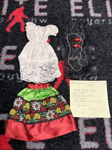 Vintage Barbie in Mexico Travel Costume #820 Full Set W/ Jewelry