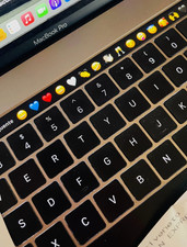 APPLE MACBOOK PRO TOUCH 15,4 A1707 256GB SSD 16GB RAM, PERFECT, INCLUDED COVER