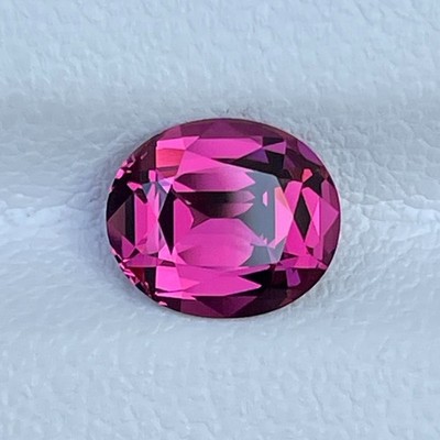 Natural Rose Pink Garnet 2.45ct Oval Cut | Sri Lanka | Loose Gemstone