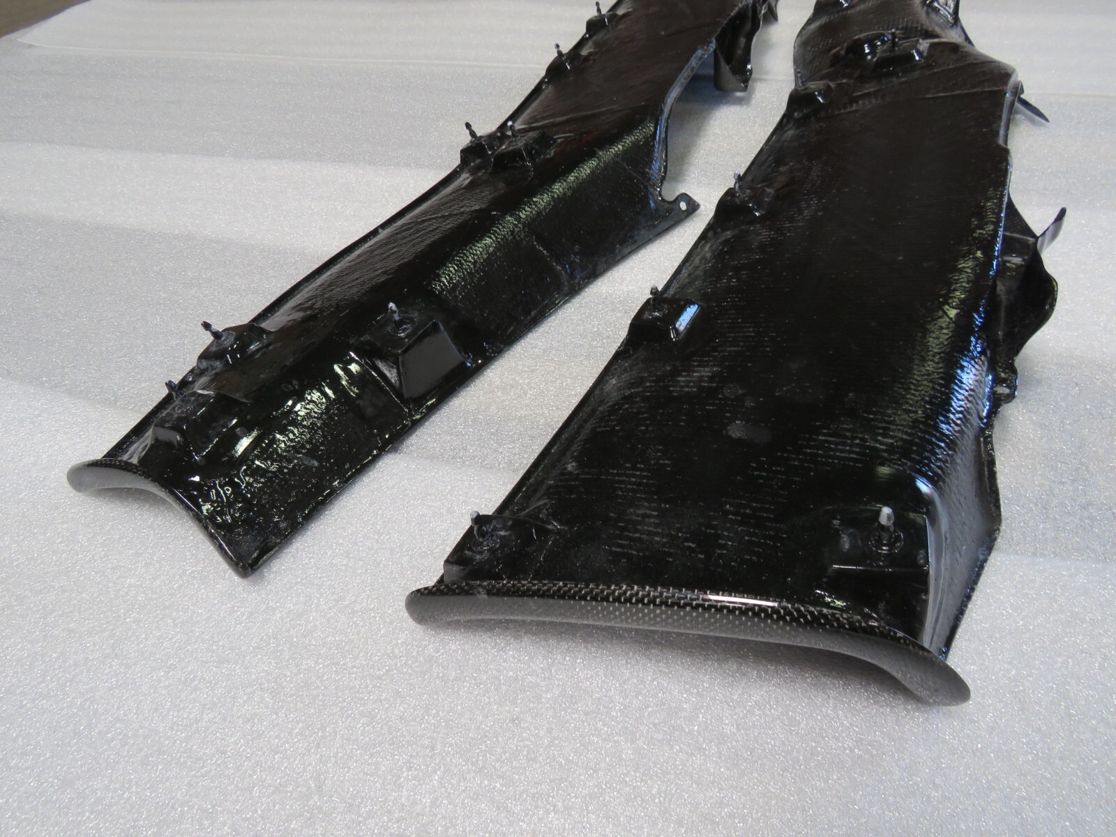 Ferrari 458 Italia, Carbon Fiber, Door Panel Mouldings, New, RTUNED, rtfe020dp