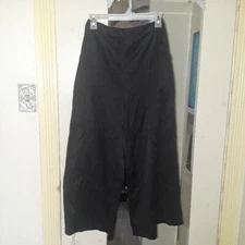 Reclaimed Vintage by ASOS High Rise Black Pinstripe Pants Size 6