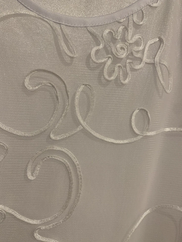 Белый вышитый майка с подкладкой Dressbarn женщина коллекции без рукавов размер 14 W - Изображение 3 из 4