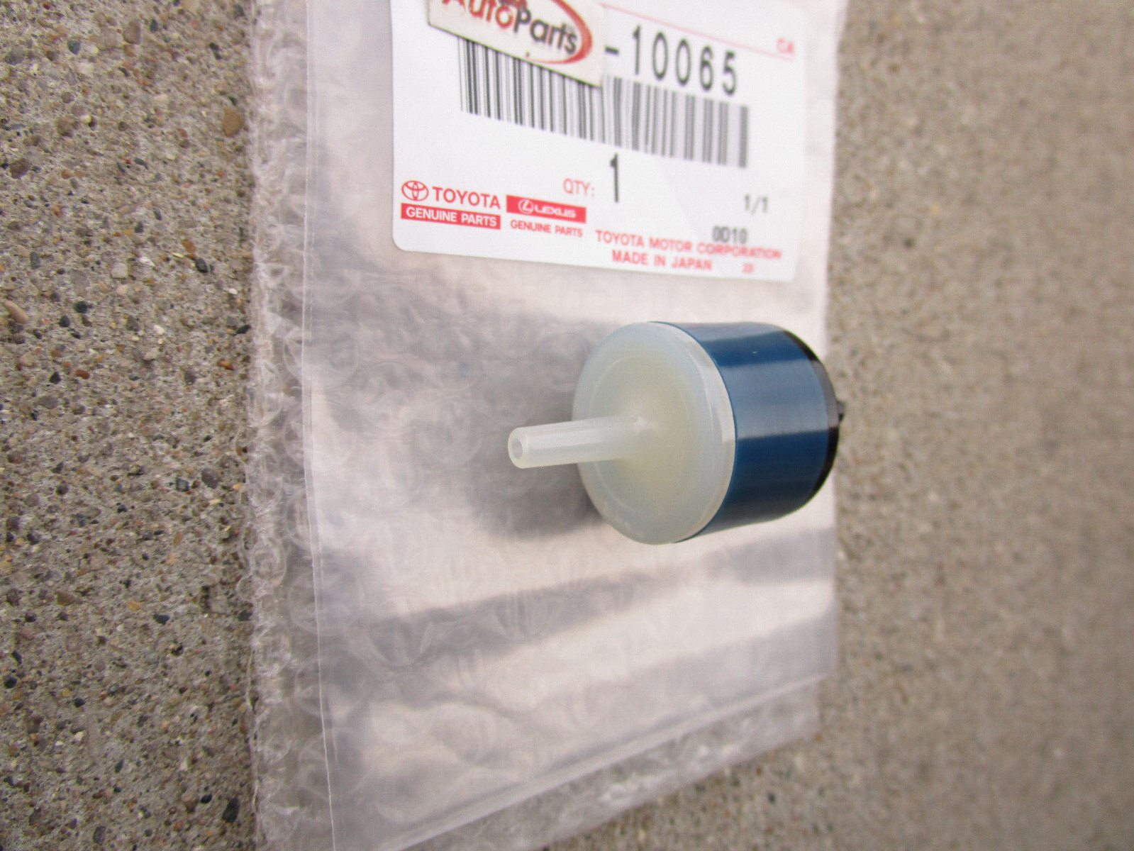 FITS: 12 LEXUS LFA VACUUM CHECK VALVE OEM BRAND NEW