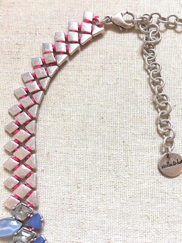 Vintage Stella & Dot Marina Statement Necklace- Blue & Hot Pink-New - Picture 5 of 9