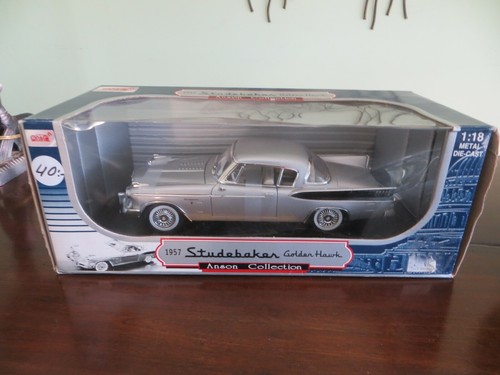 1957 Studebaker Golden Hawk Anson Collection,1:18 meta die-cast car in box - Picture 1 of 12