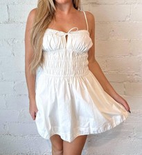 Nia Lainey Dress Size L