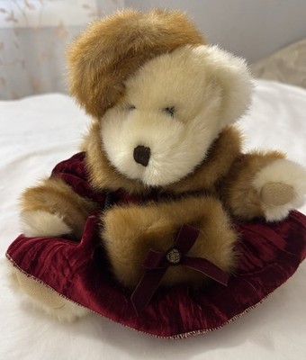 DanDee Music Bear WORKS and MOVES Winter Christmas Wind-Up Stuffed Animal Toy