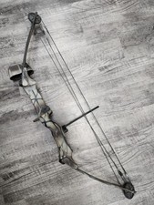 Vintage - Bear - Whitetail II Compound Bow - 30" - 60# Draw