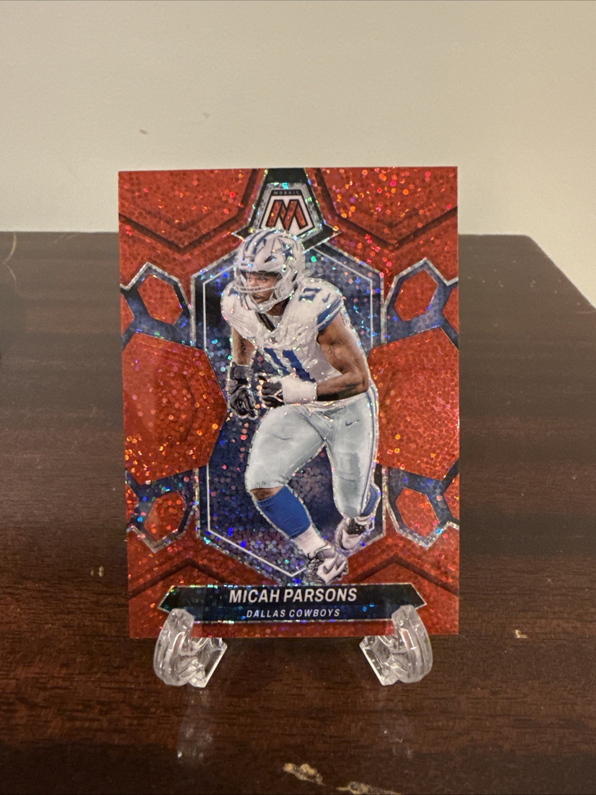 2024 Panini Mosaic - Micah Parsons #62 Red Sparkle Prizm