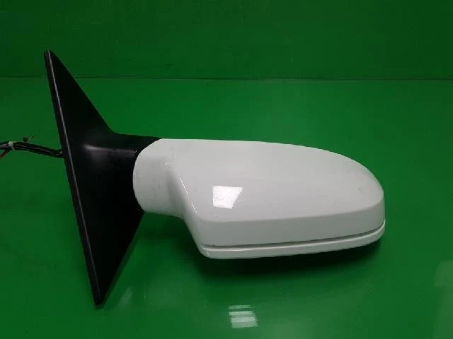 Espelho lateral direito 2011 Audi A5 TFSI Quattro - Imagem 2 de 4