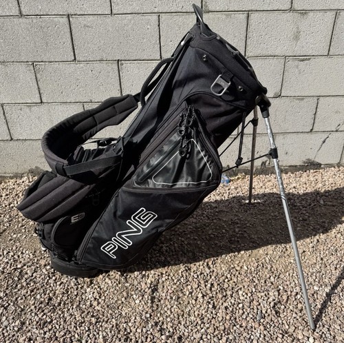 Bolsa de golf Ping Hoofer cubierta de lluvia capucha con 5 broches de presión negra repuesto usada - Imagen 4 de 4