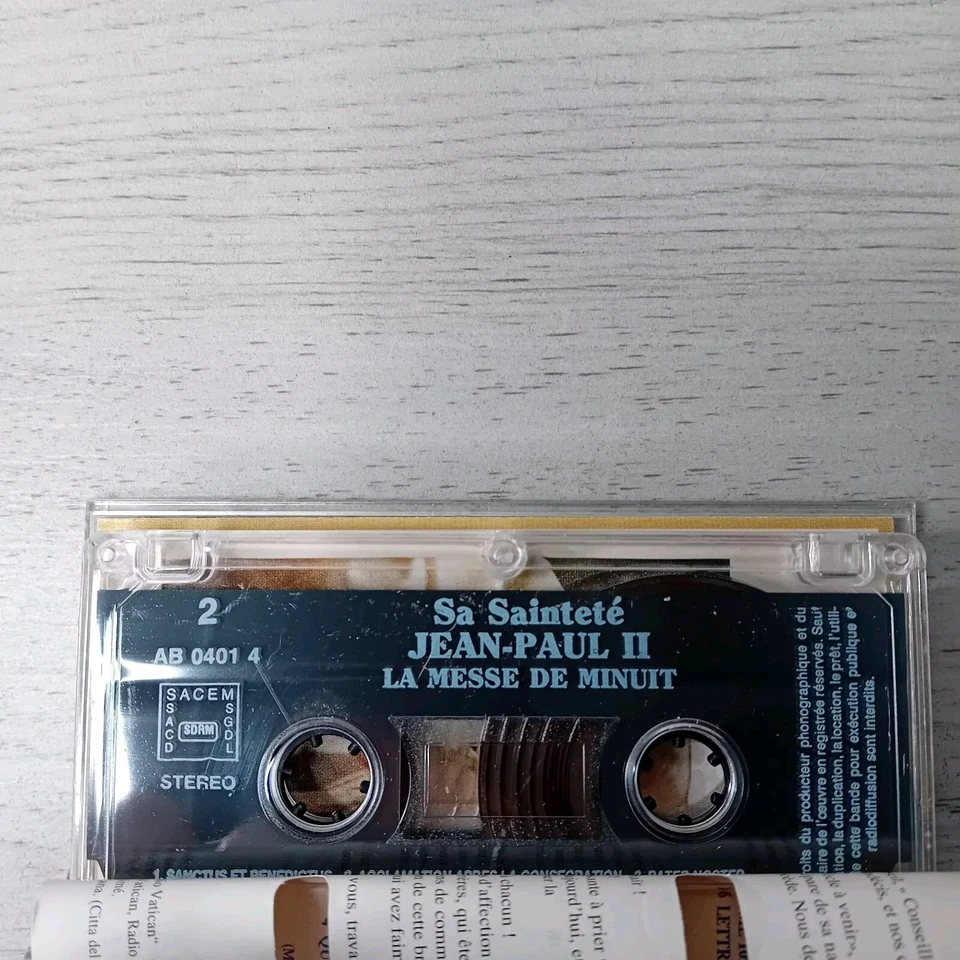 LA MESSE DE MINUIT EN LATIN CHANTS GREGORIENS CASSETTE TAPE ALBUM - RARE MUSIC - Image 3 of 4