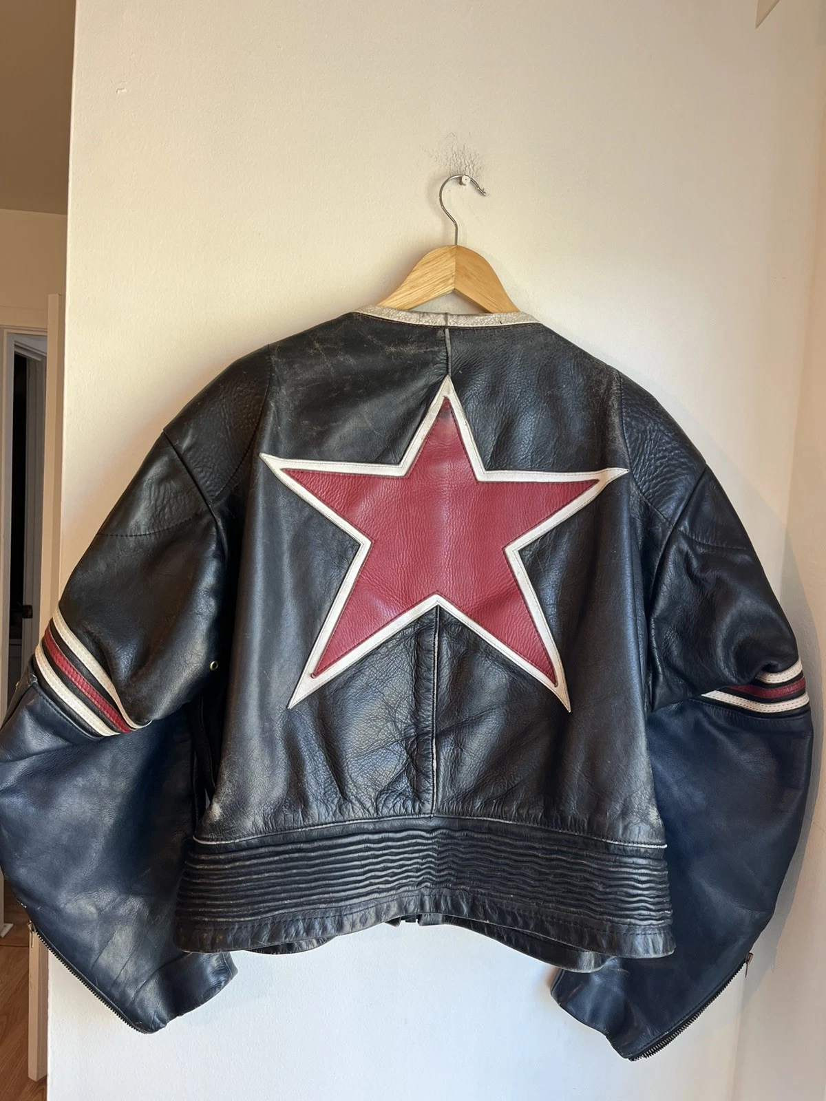 Picture 2 of 17