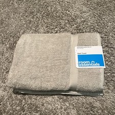 Room Essentials Bath Towel 27  X 52"