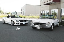 Cars mercedes sl white sr auto Desk Mat Stitched