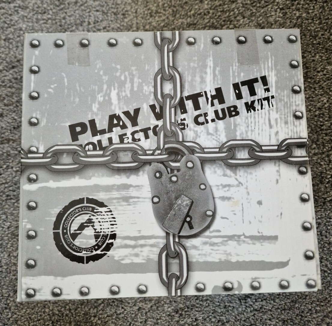 Checked Suit Gonzo Metal Lunchbox Palisades Collectors Club with