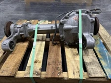 2004 - 2015 Nissan Armada 2.94 Ratio Front Axle Differential Carrier