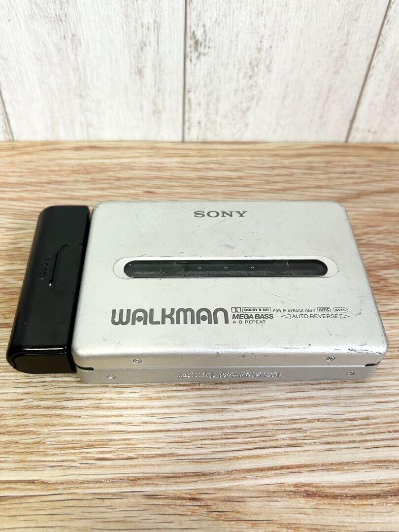 Sony Walkman Wm-gx677 Cassette 20th Anniversary Model Iz536 Sony Walkman Wm-gx677 Cassette 20th Anniversary Model Iz536