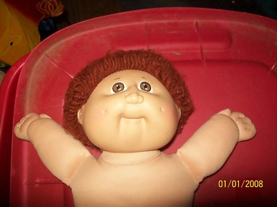 CABBAGE PATCH KIDS PUPPE COLECO ROTBRAUNE HAARE     