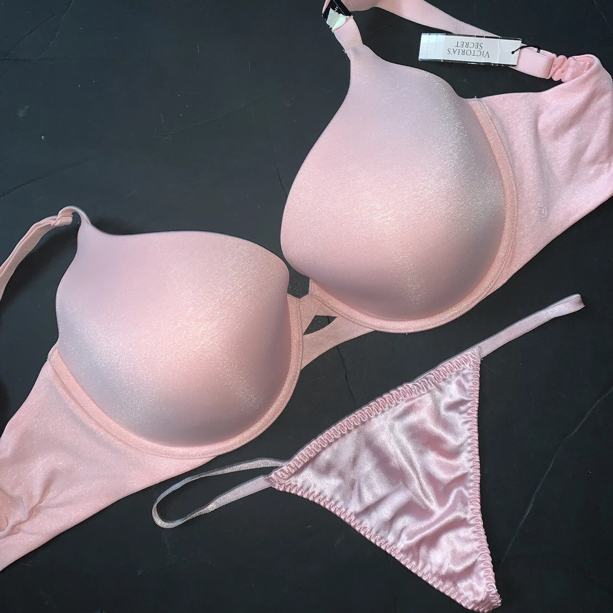 NWT Victoria's Secret 34DDD BRA SET One size satin thong PINK perfect shape