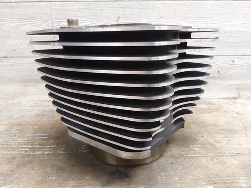2007 2007-2011 Harley Davidson Street Glide FLHX Front Cylinder Wall Jug