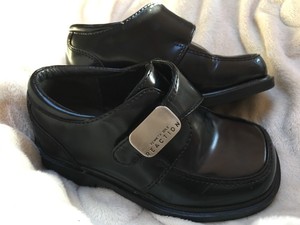 dress shoes with velcro straps