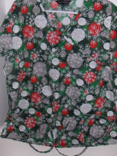 Cassandra O - snow flakes scrub top - Large
